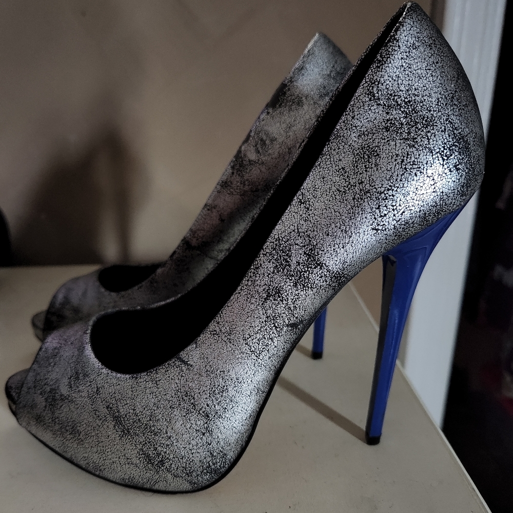Aldo peep toe heels